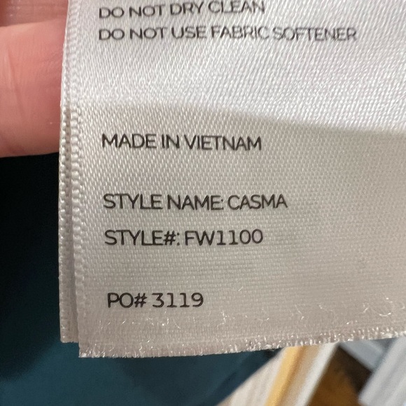 FIGS Casma Women’s Scrub Too, Extra Small - Picture 3 of 4